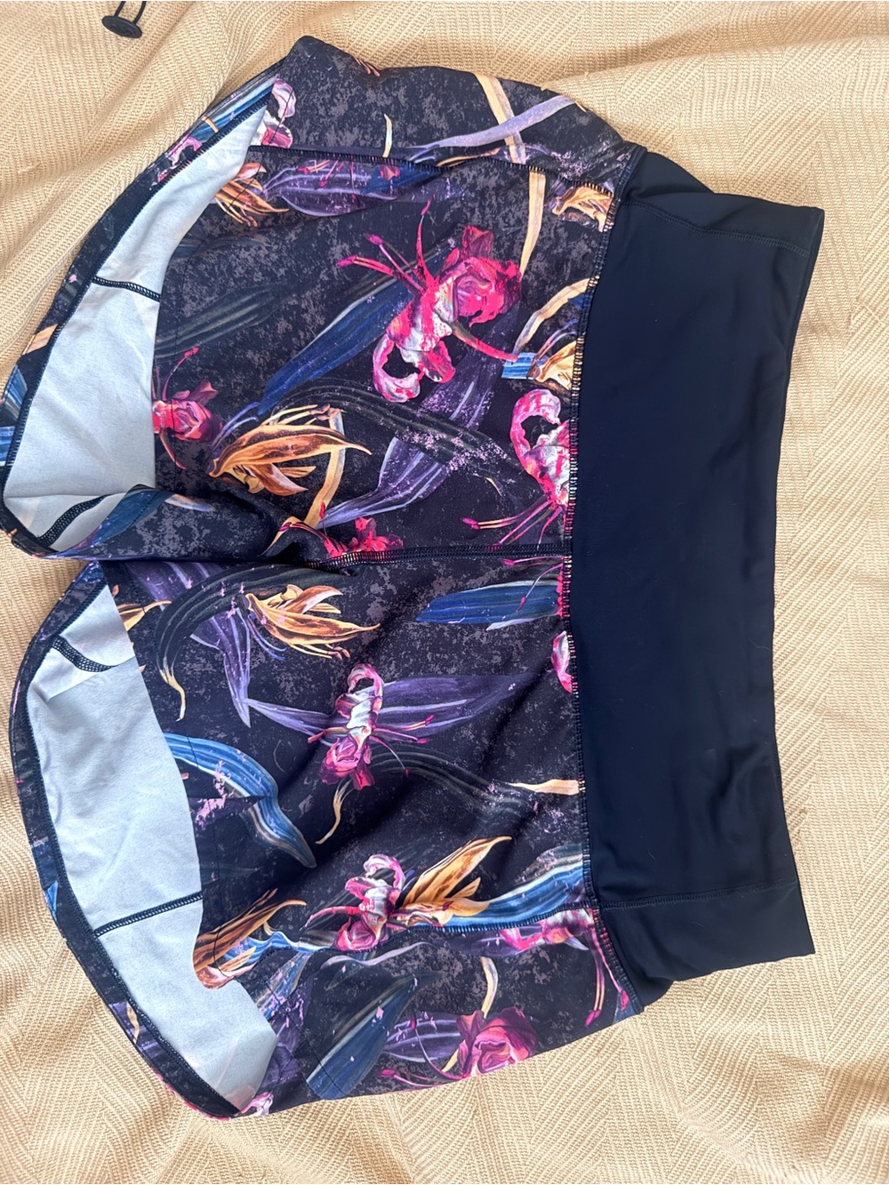 Women’s Floral Lululemon Active Shorts in Black and Pink